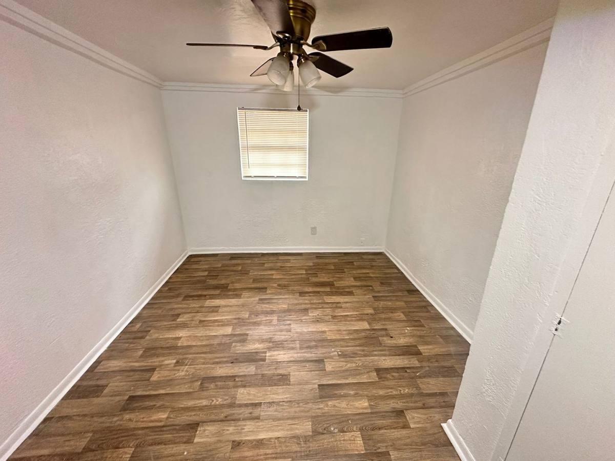 Apartment for rent at 2401 Franklin St, Beaumont, TX 77701