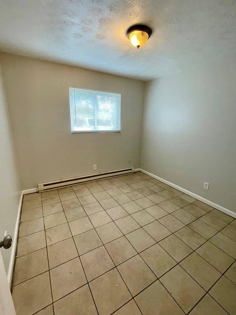 Apartment for rent at 3570 3574 McHenry Ave, Cincinnati, OH 45225