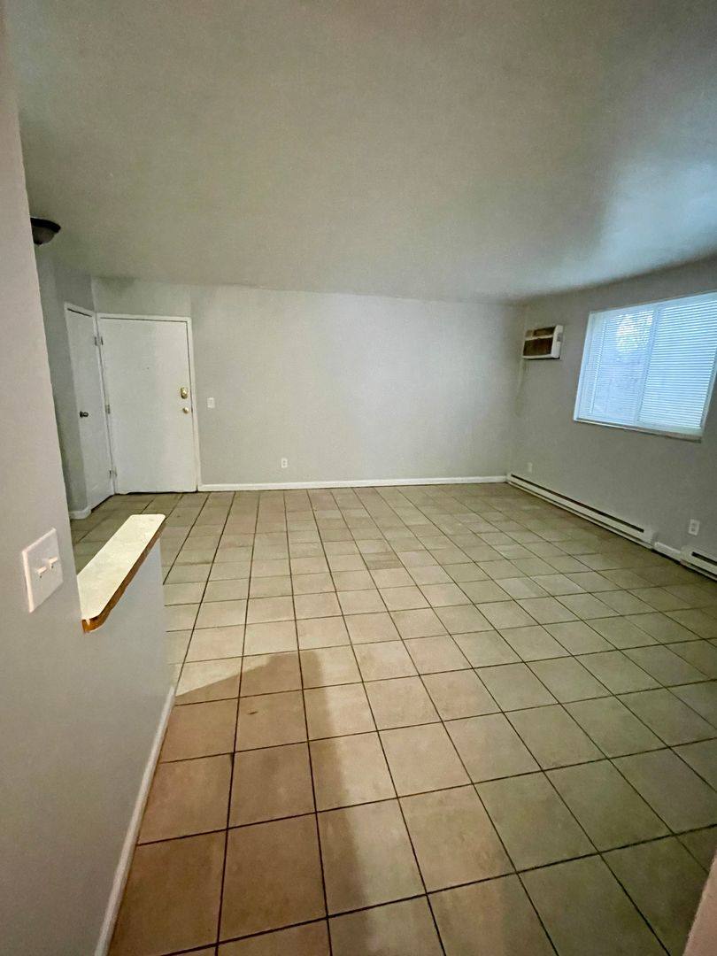 Apartment for rent at 3570 3574 McHenry Ave, Cincinnati, OH 45225