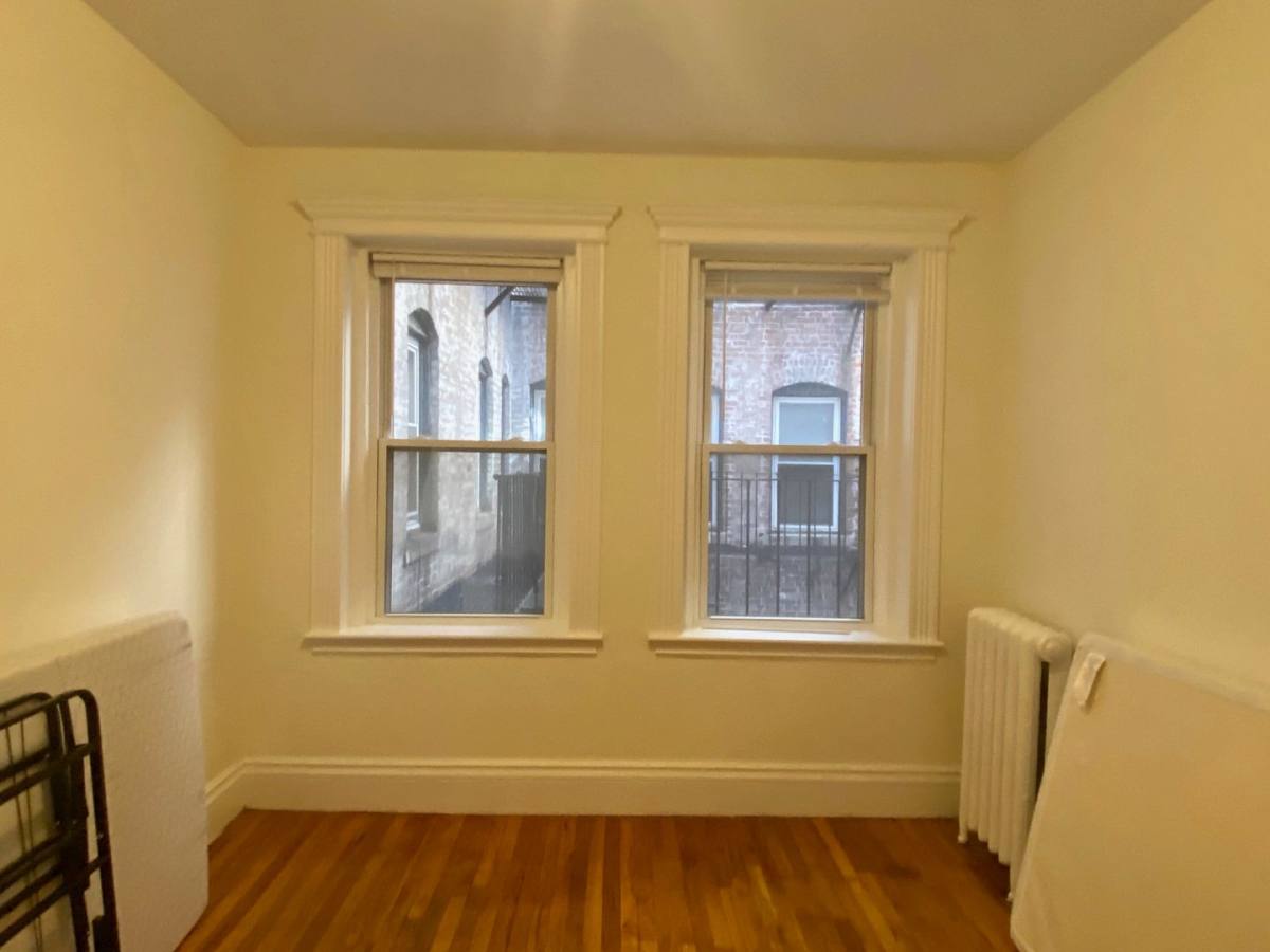 House for rent at 1290 Commonwealth Ave #2D, Allston, MA 02134