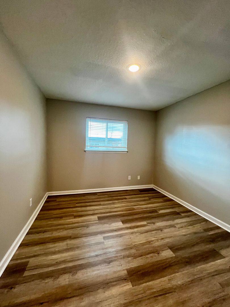 Apartment for rent at 3570 Mynders Ave, Memphis, TN 38111