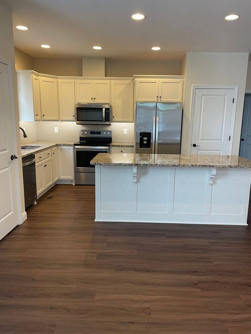 Apartment for rent at 1209 High St, Bowling Green, KY 42101