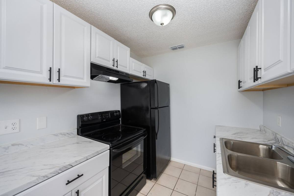 Apartment for rent at 2181 Agora Circle SE, Palm Bay, FL 32909