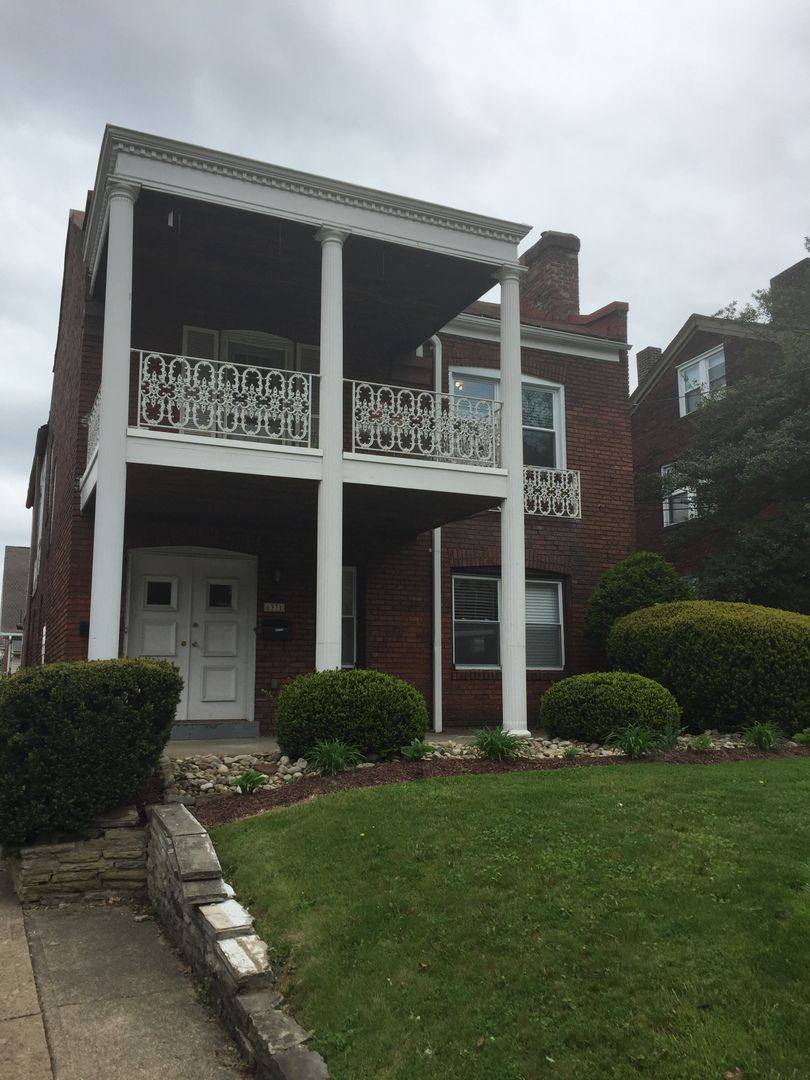 Apartment for rent at 6329-6331 Bartlett St, Pittsburgh, PA 15217