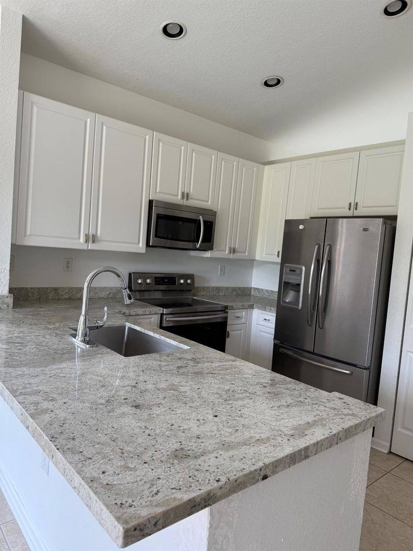 Townhouse for rent at 1720 NW 78 Way, Hollywood, FL 33024