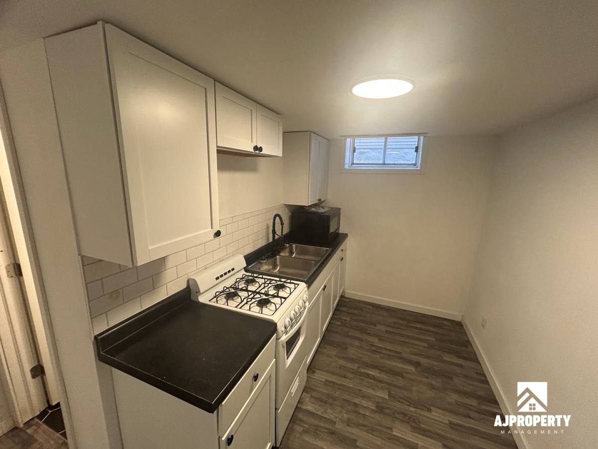 Apartment for rent at 1118 W 8th St, Sioux Falls, SD 57104