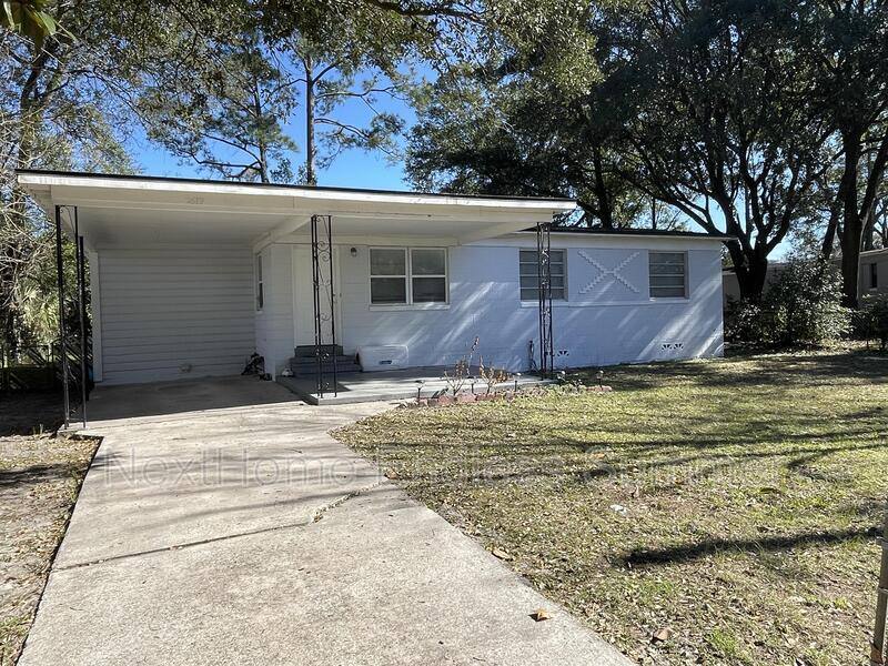 House for rent at 2619 Bywood Rd, Jacksonville, FL 32211