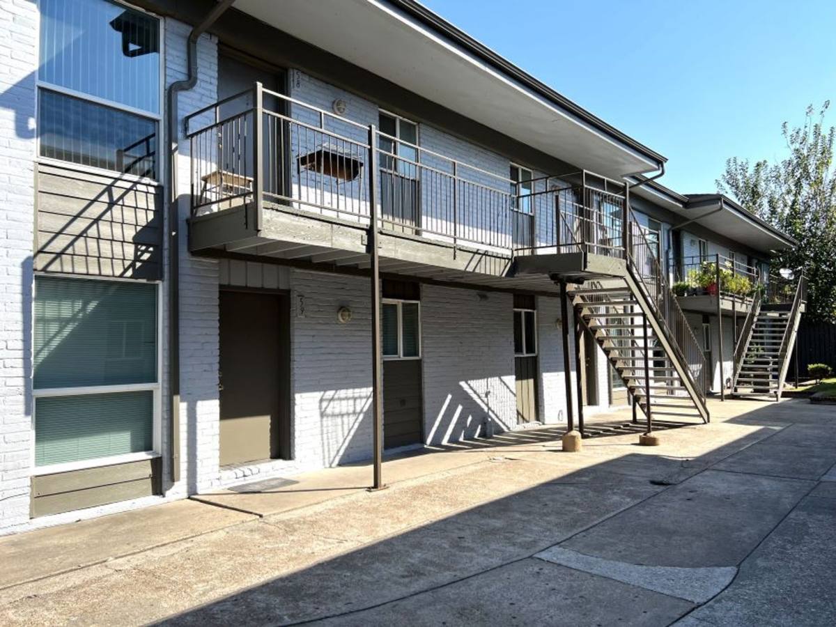 Apartment for rent at 1742 Woodvine Dr, Houston, TX 77055