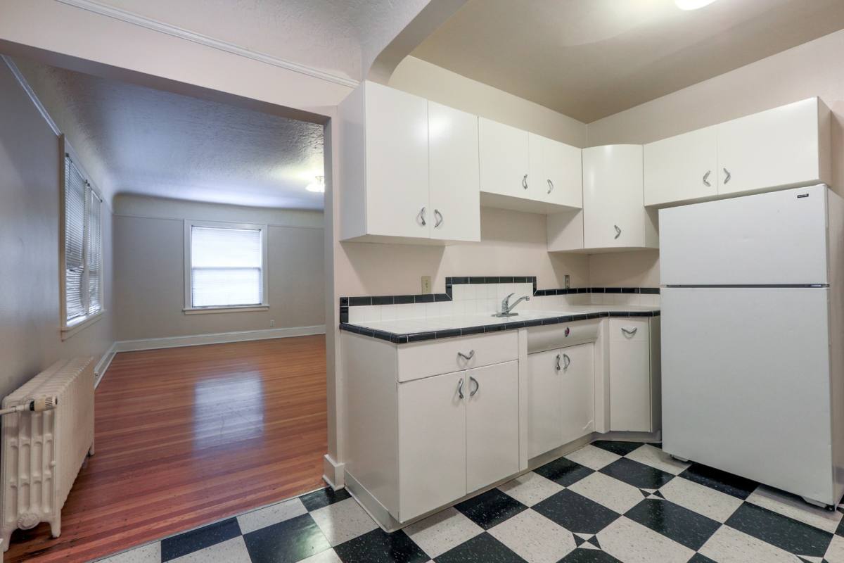 Apartment for rent at 707 NW 19th Ave, Portland, OR 97209