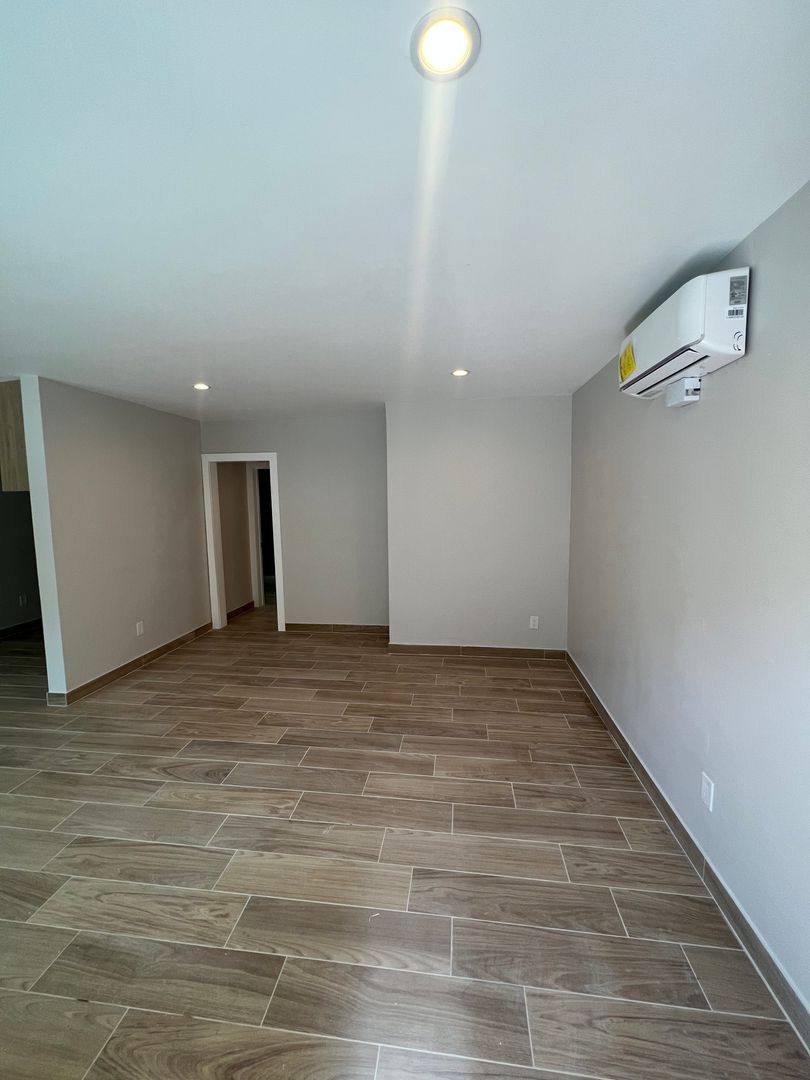 Apartment for rent at 20301 Cohasset St, Winnetka, CA 91306
