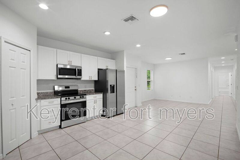 House for rent at 3309 Armstrong Court, Fort Myers, FL 33916
