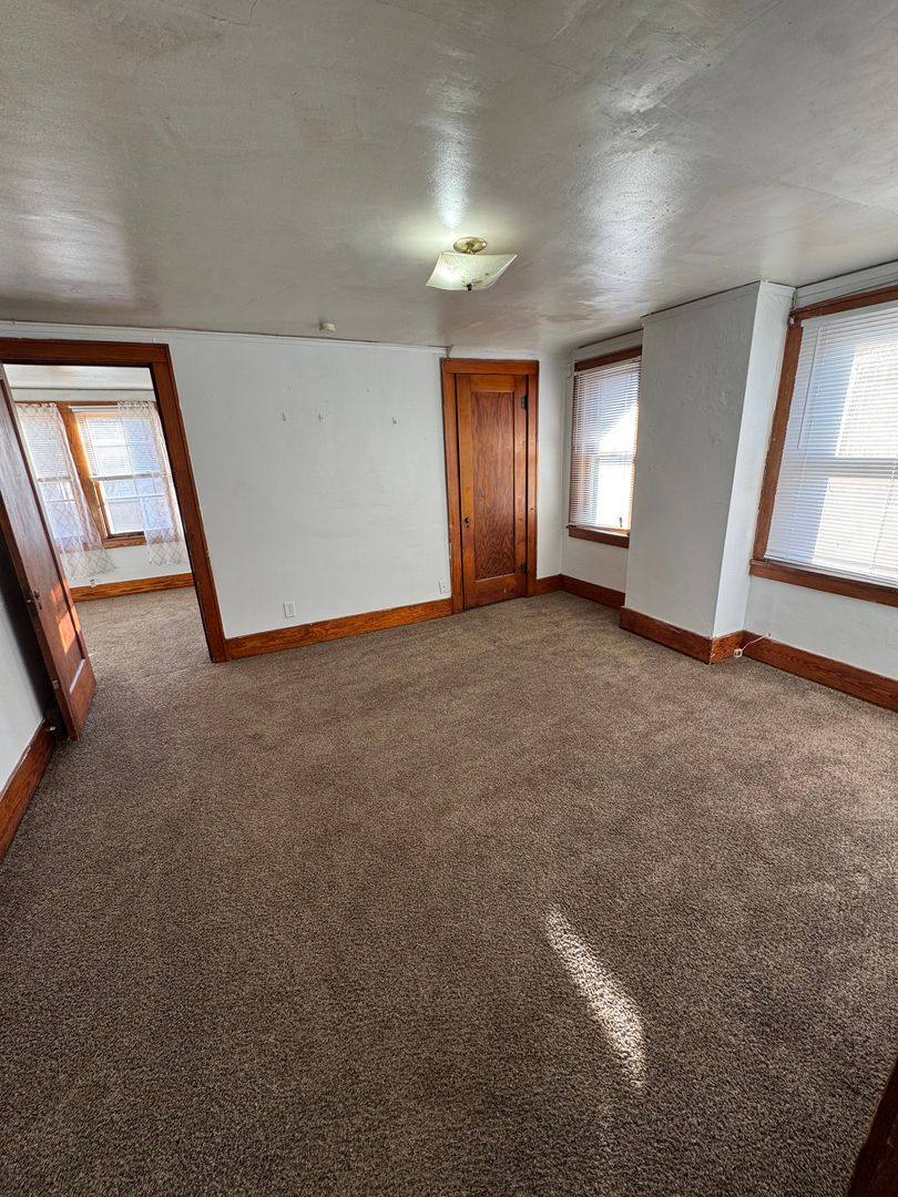 Apartment for rent at 1185 N 13th St, Fort Dodge, IA 50501