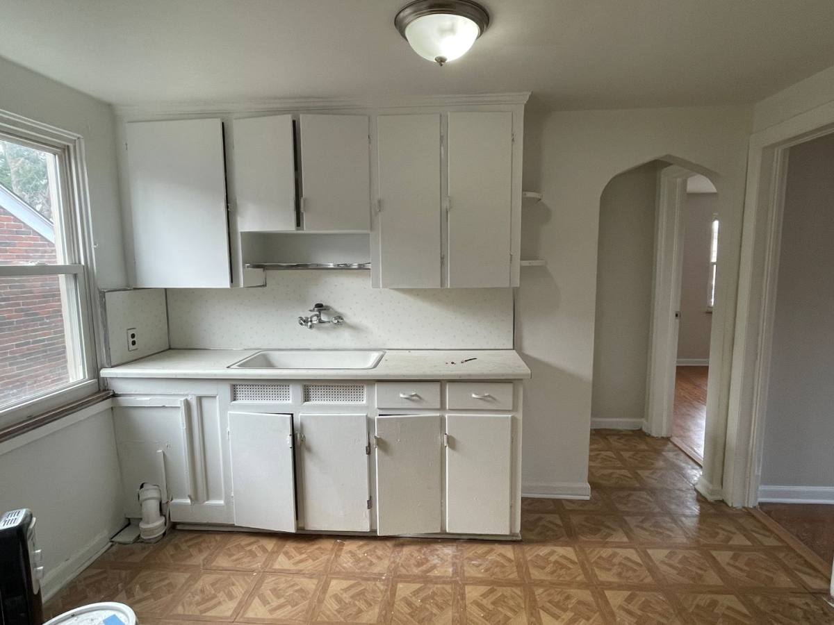 Apartment for rent at 18461 Washburn Ave, Detroit, MI 48221