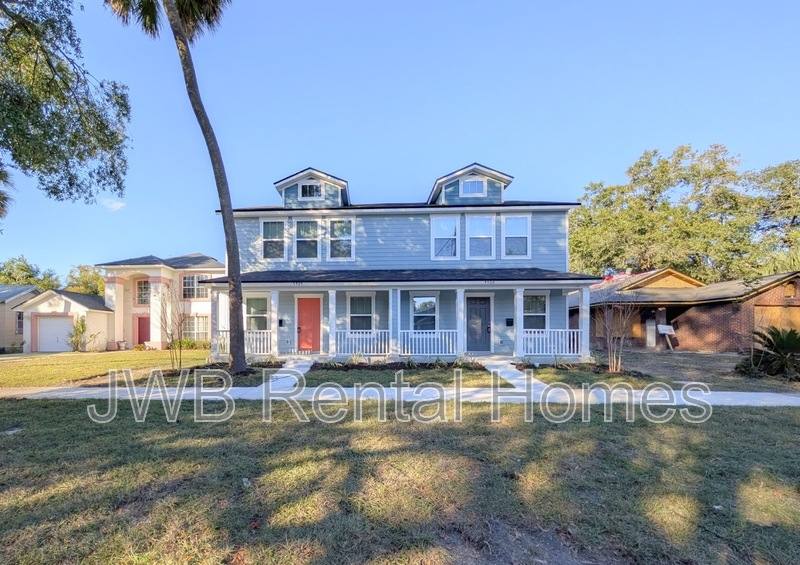 Townhouse for rent at 1131 Pippin St, Jacksonville, FL 32206