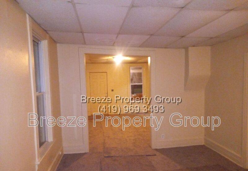 House for rent at 3130 Stickney Ave, Toledo, OH 43608