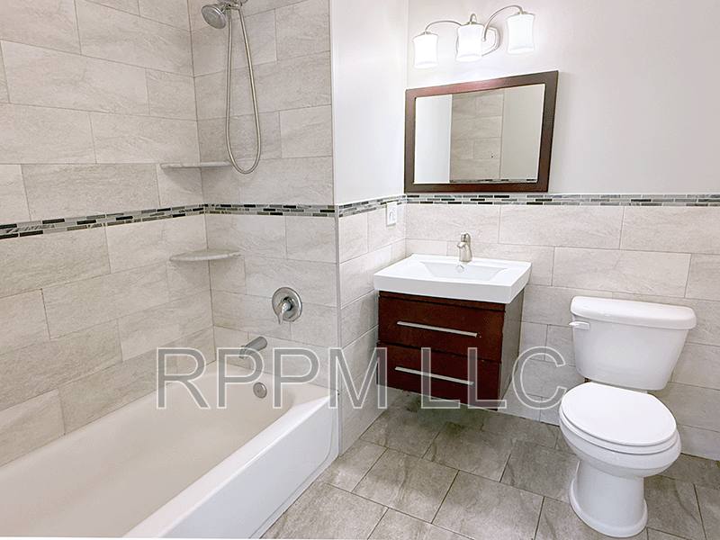 Apartment for rent at 381 Communipaw Ave #2B, Jersey City, NJ 07304