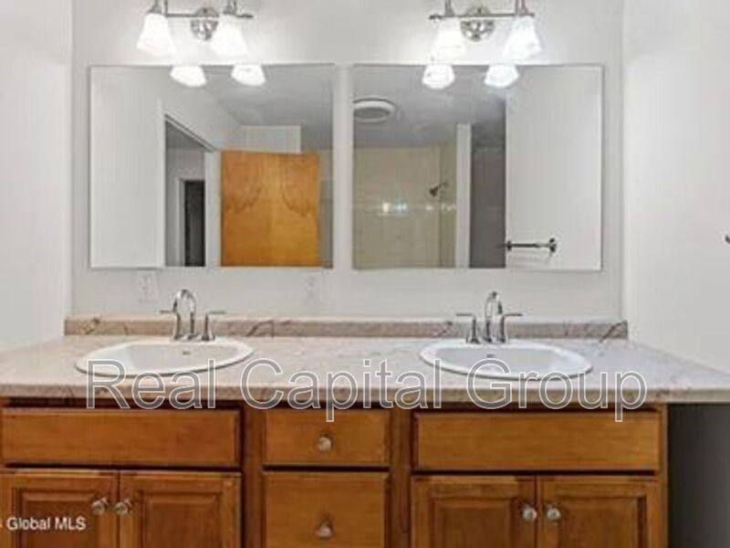 Apartment for rent at 309 Harlem St #2, Schenectady, NY 12306