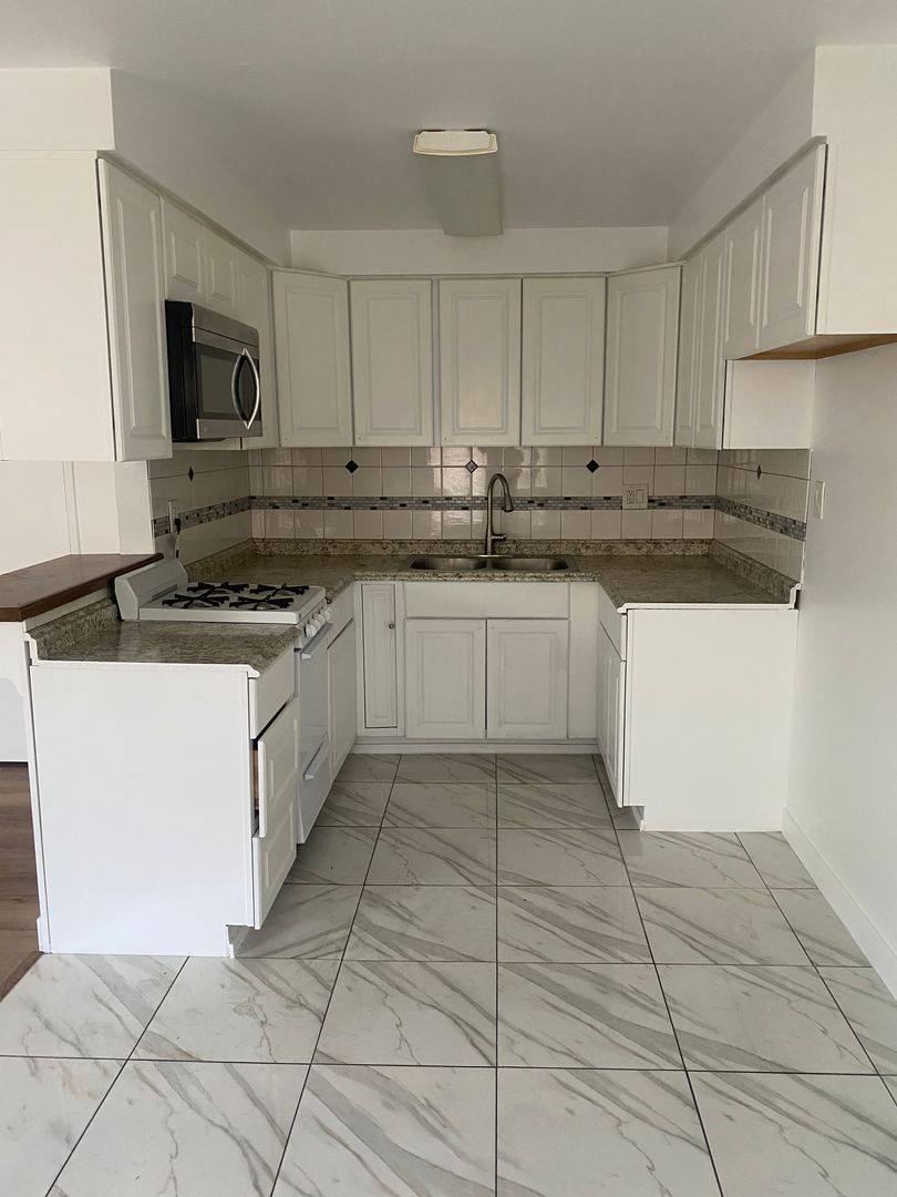 Apartment for rent at 12554 Brookshire Ave, Downey, CA 90242