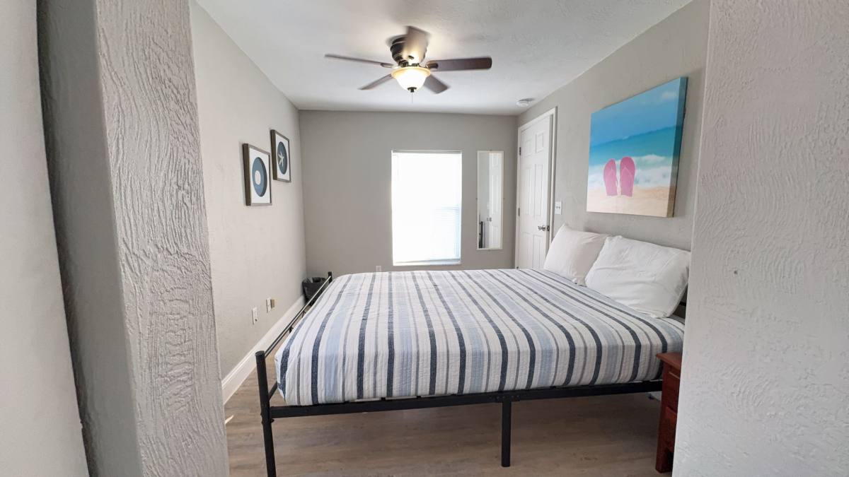 108 5th St S #2B, Flagler Beach, FL 32136 - Apartment for Rent - Image 9