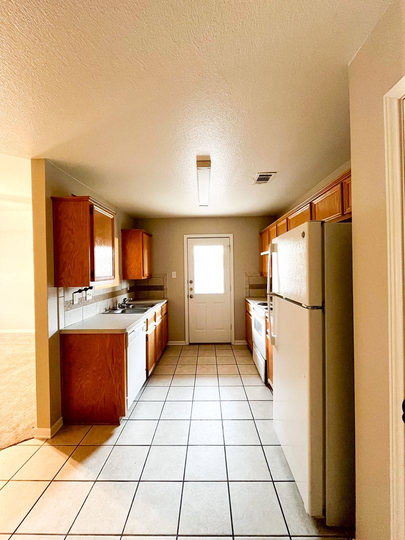 Apartment for rent at 1213 Cinch Dr, Killeen, TX 76549