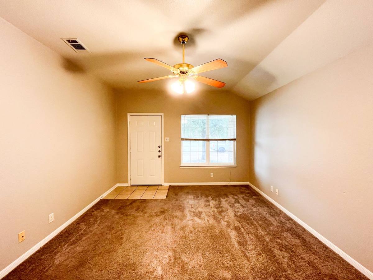Apartment for rent at 1213 Cinch Dr, Killeen, TX 76549