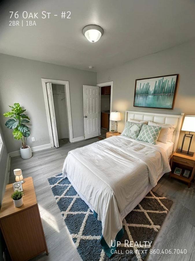Apartment for rent at 76 Oak St #2, Waterbury, CT 06704