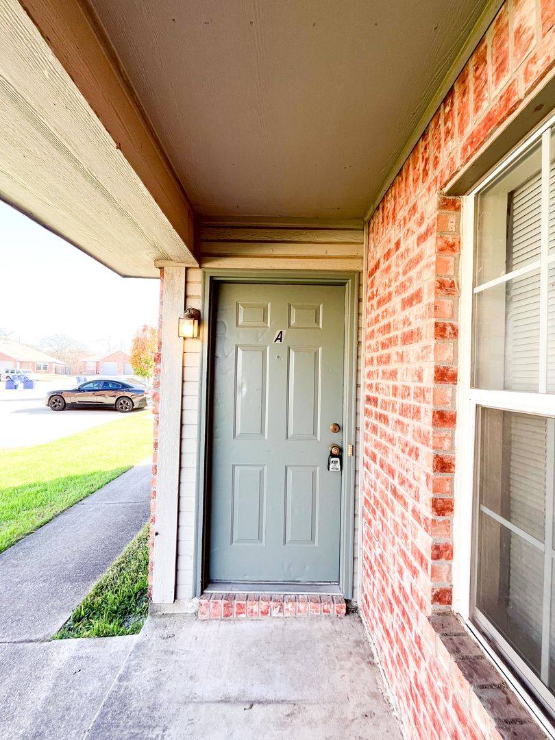 Apartment for rent at 308 Creek St, Copperas Cove, TX 76522