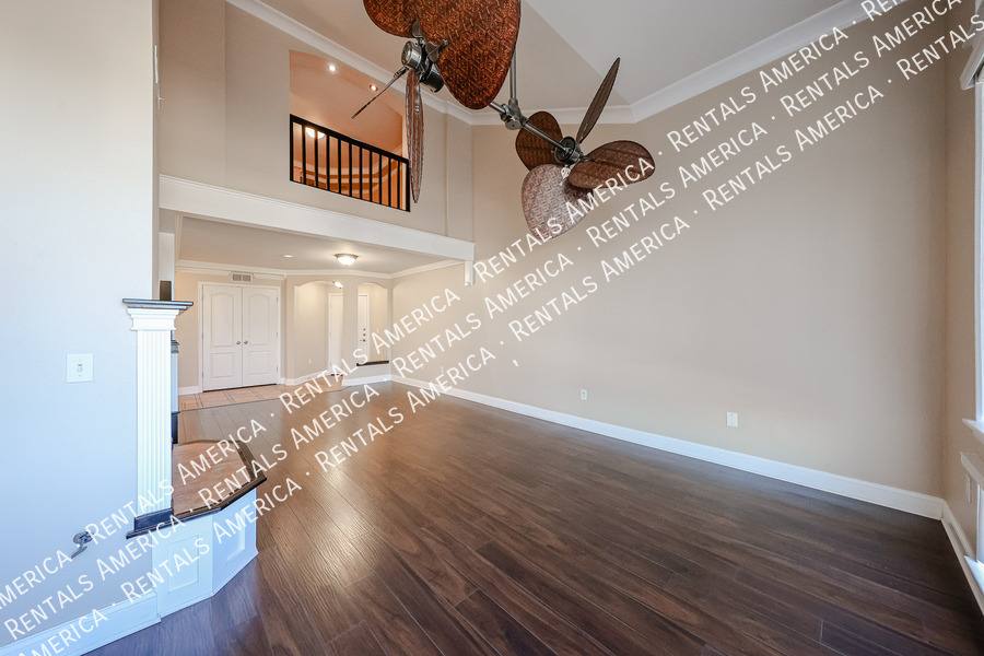 Condo for rent at 1701 E Colter St #456, Phoenix, AZ 85016