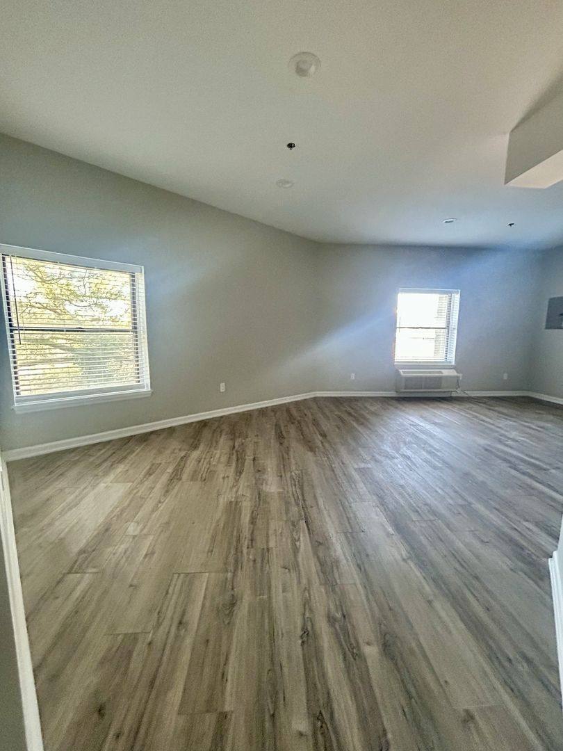 Apartment for rent at 30 S Doughty Ave, Somerville, NJ 08876