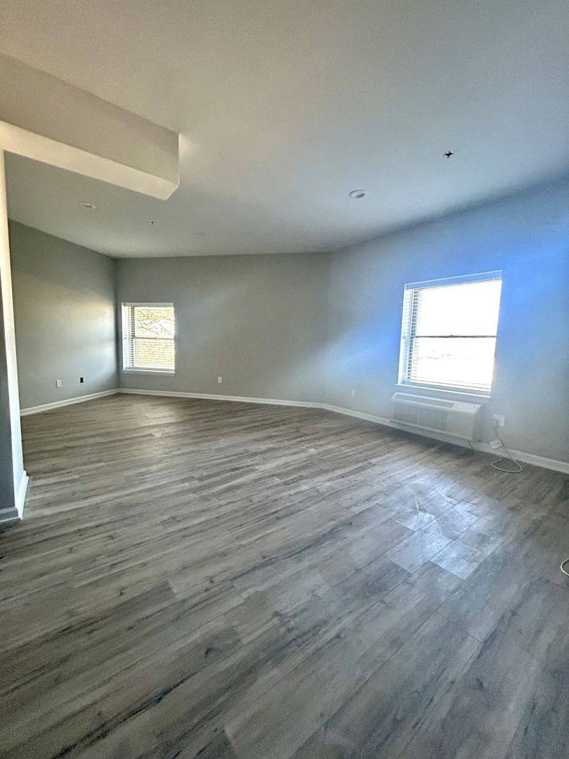 Apartment for rent at 30 S Doughty Ave, Somerville, NJ 08876