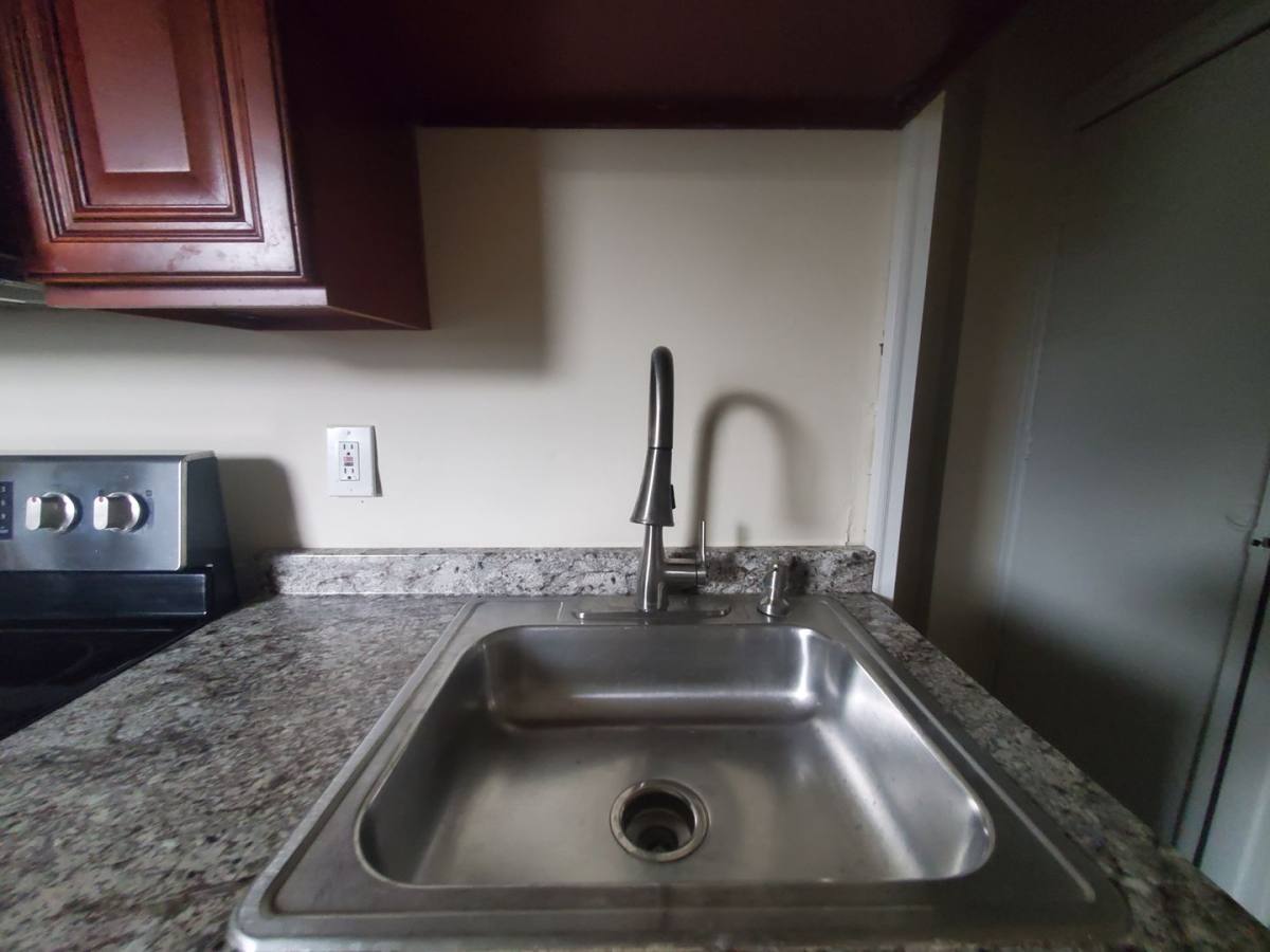 Apartment for rent at 347 N 7th St, Allentown, PA 18102