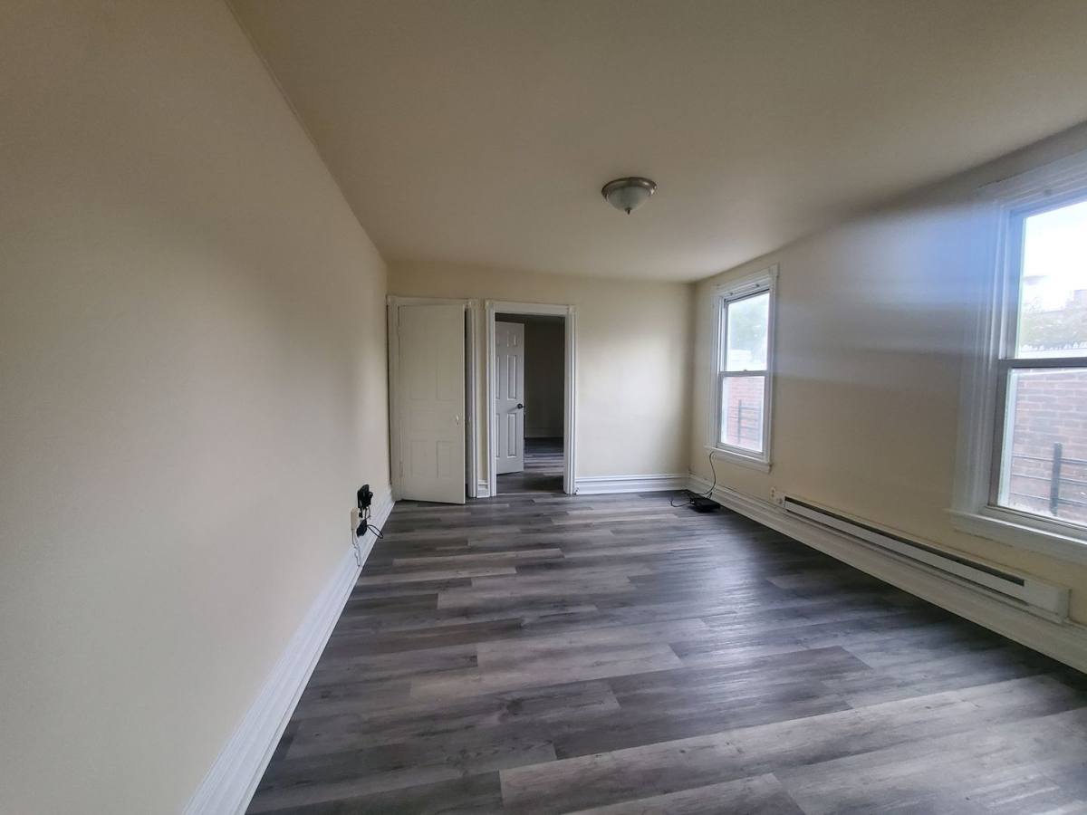 Apartment for rent at 347 N 7th St, Allentown, PA 18102