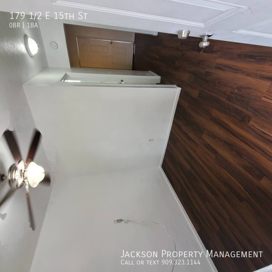 Apartment for rent at 179 1 2 E 15th St, San Bernardino, CA 92404