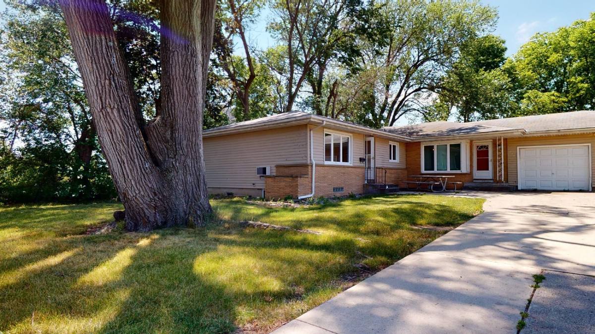 House for rent at 713 Stanton Ave, Ames, IA 50014