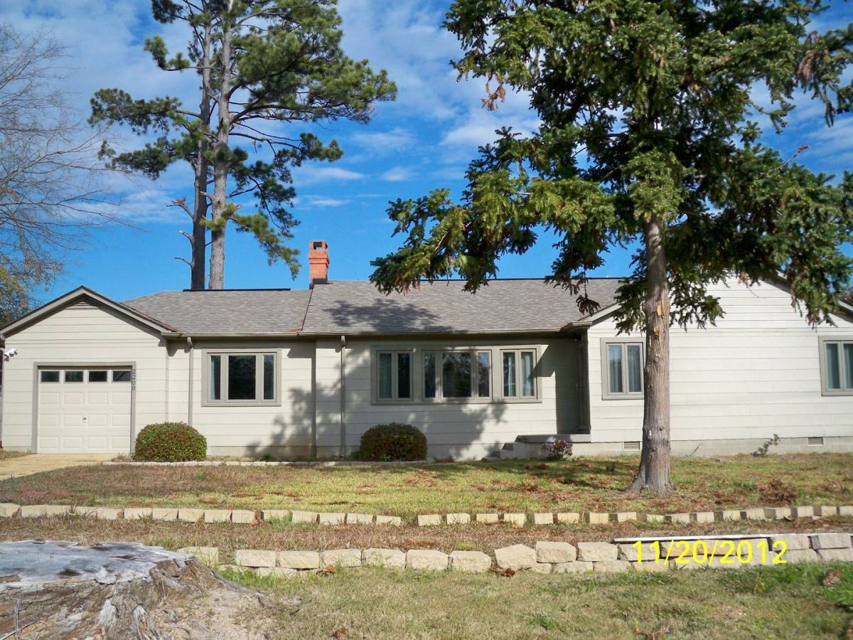House for rent at 2200 Loop Rd, Tuscaloosa, AL 35404