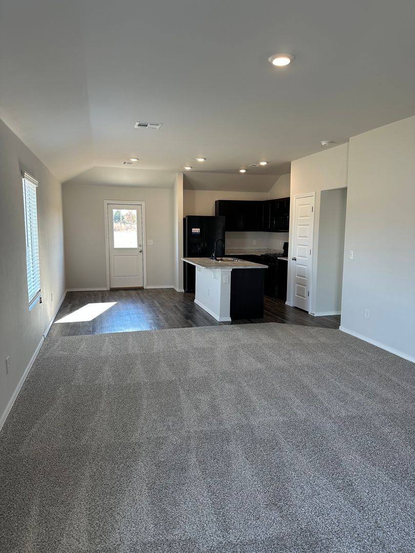 House for rent at 1200 Corner Brook Dr, Purcell, OK 73080