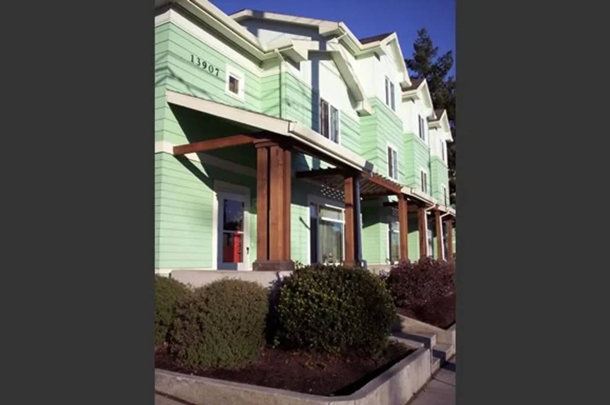 Apartment for rent at 13907 SE Division, Portland, OR 97216
