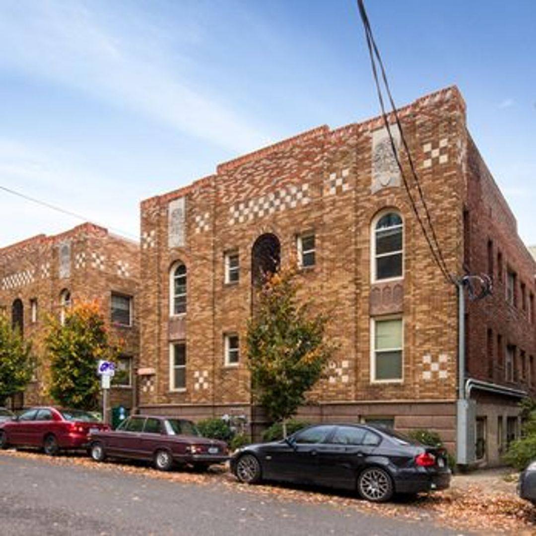 Apartment for rent at 1929 NW Irving St, Portland, OR 97209