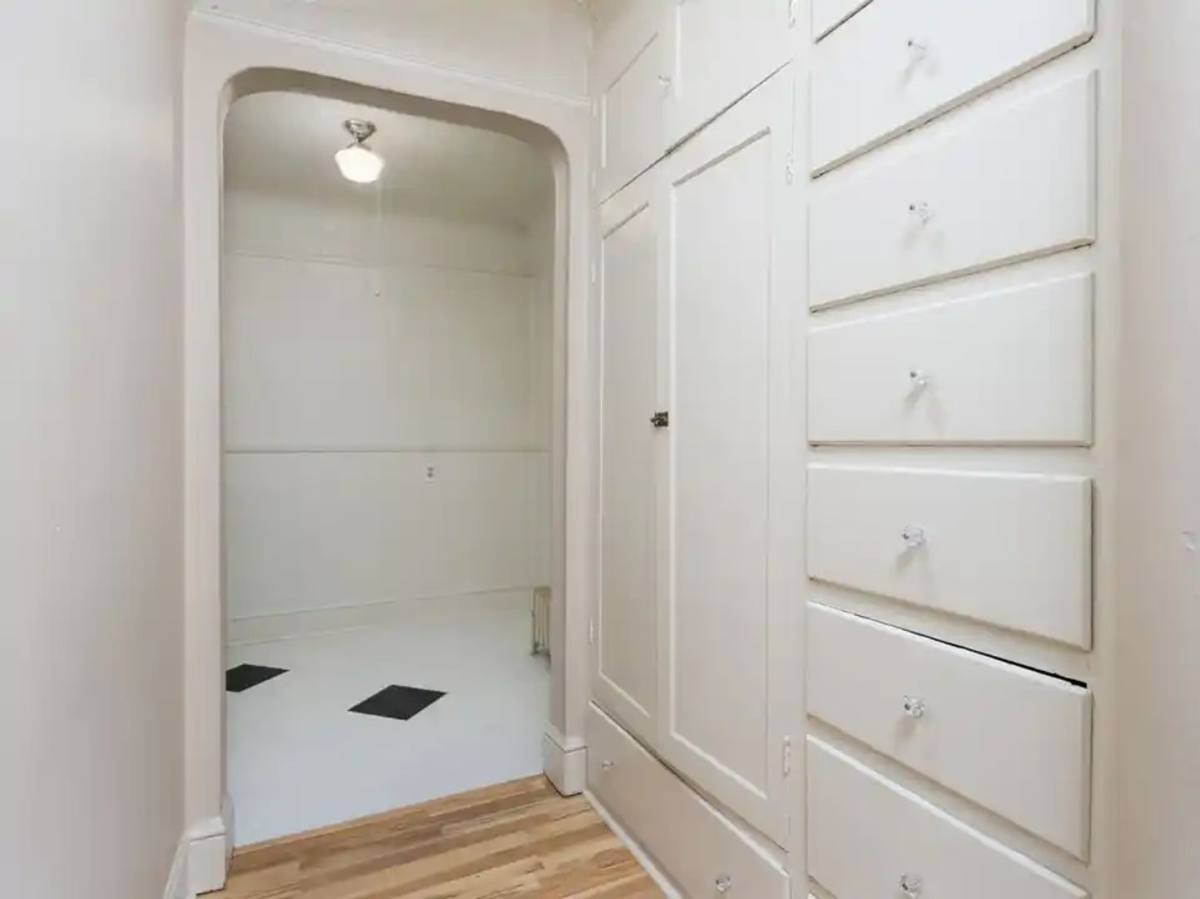 Apartment for rent at 1929 NW Irving St, Portland, OR 97209