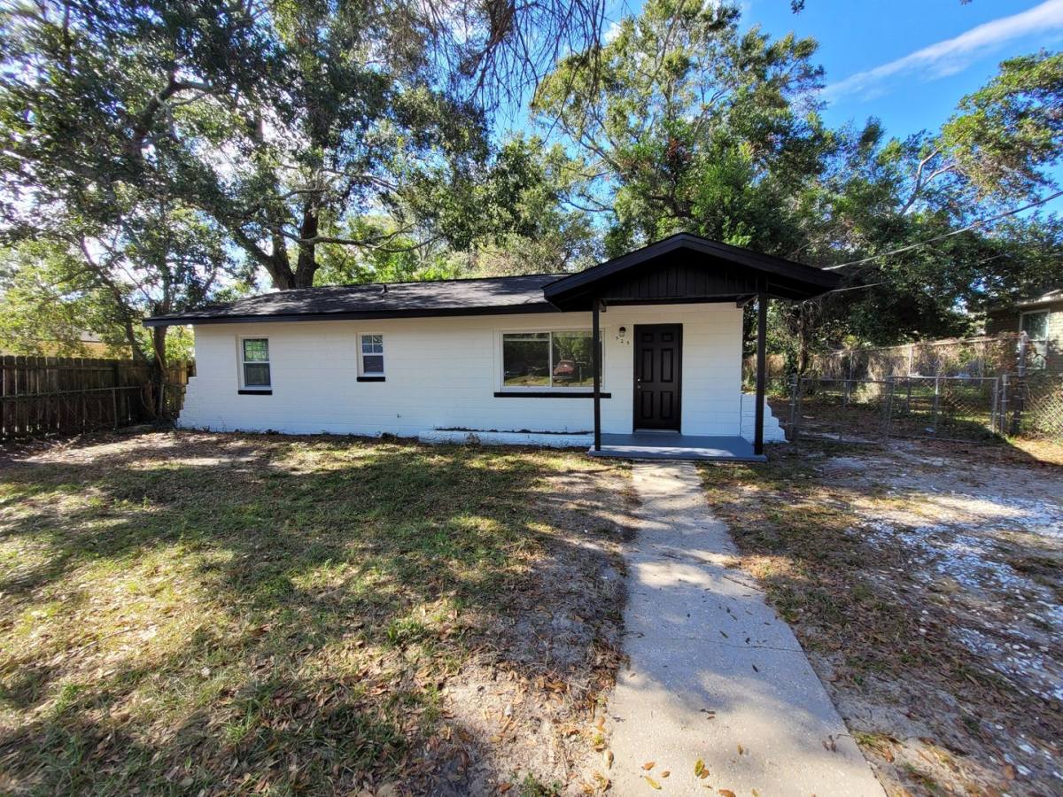 House for rent at 925 N K St, Pensacola, FL 32501