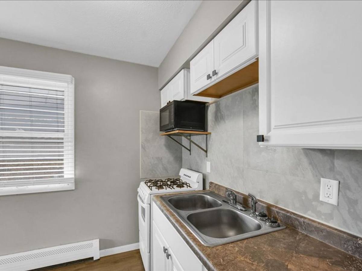 Apartment for rent at 333 Riley Dr, Bloomington, IL 61701