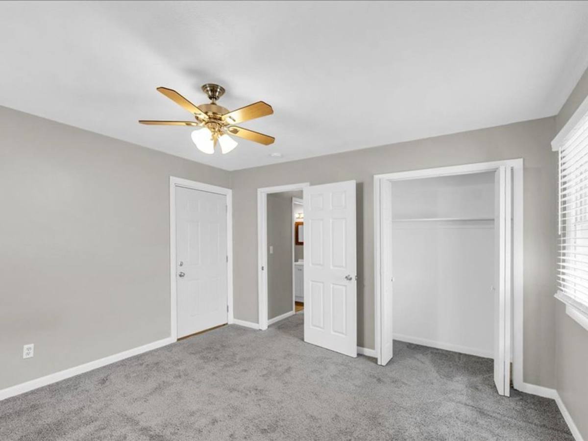 Apartment for rent at 333 Riley Dr, Bloomington, IL 61701