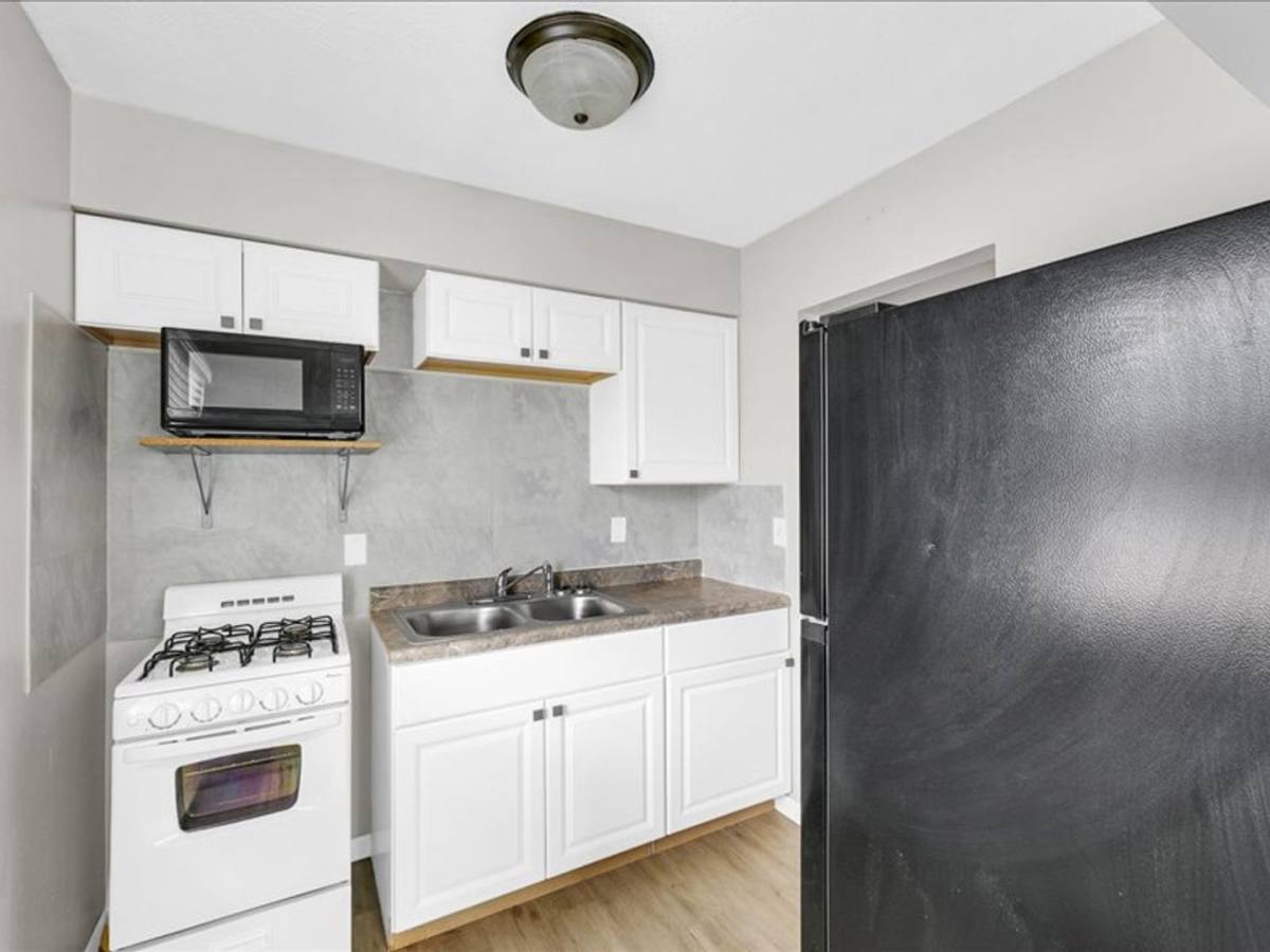 Apartment for rent at 333 Riley Dr, Bloomington, IL 61701