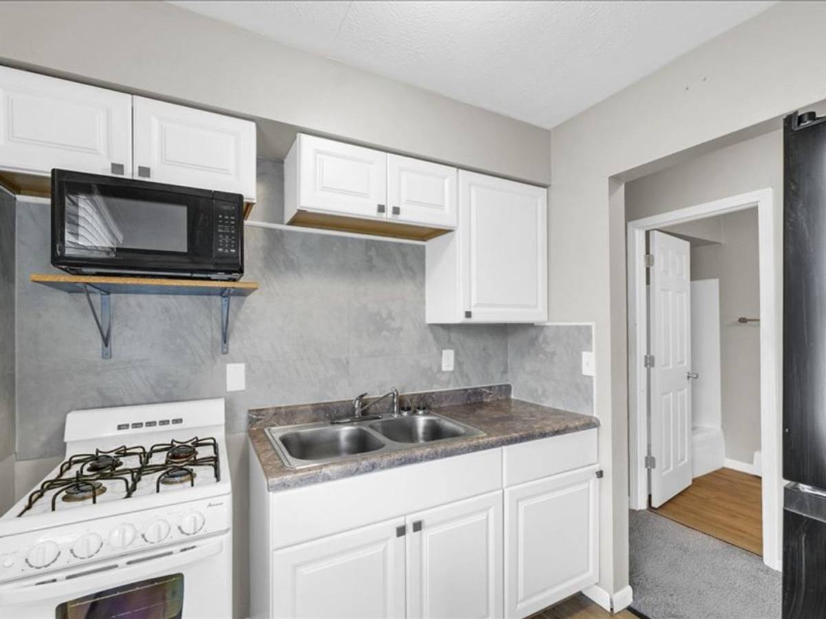 Apartment for rent at 333 Riley Dr, Bloomington, IL 61701