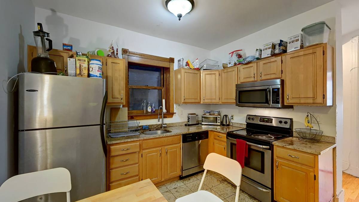 Apartment for rent at 616 Columbus Ave #2, Boston, MA 02118