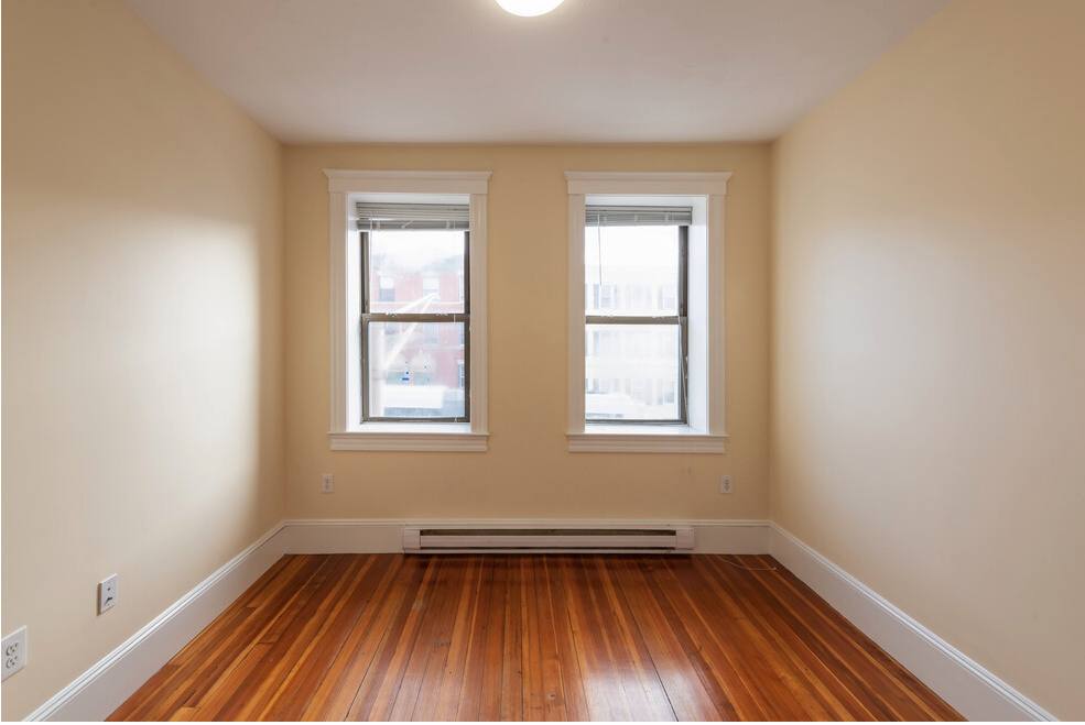 Apartment for rent at 887 Huntington Ave #3, Boston, MA 02115