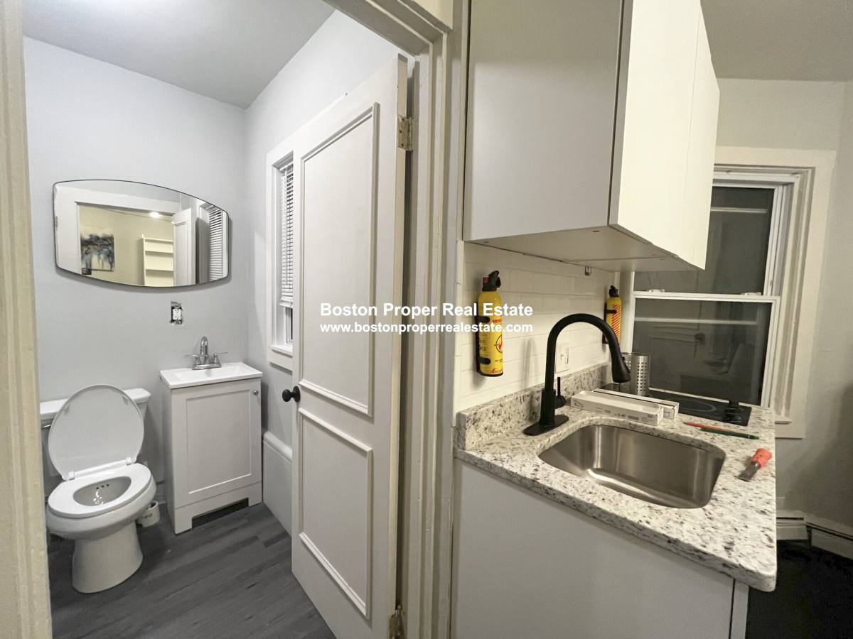 Apartment for rent at 16 Westland Ave #402, Boston, MA 02115