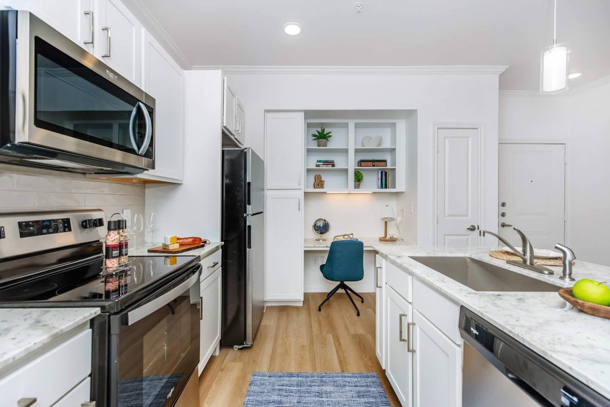 Apartment for rent at 2515 Caroline St #CL2, Houston, TX 77004