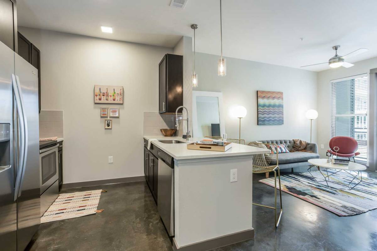 Apartment for rent at 1111 Durham Dr #AZ1, Houston, TX 77007