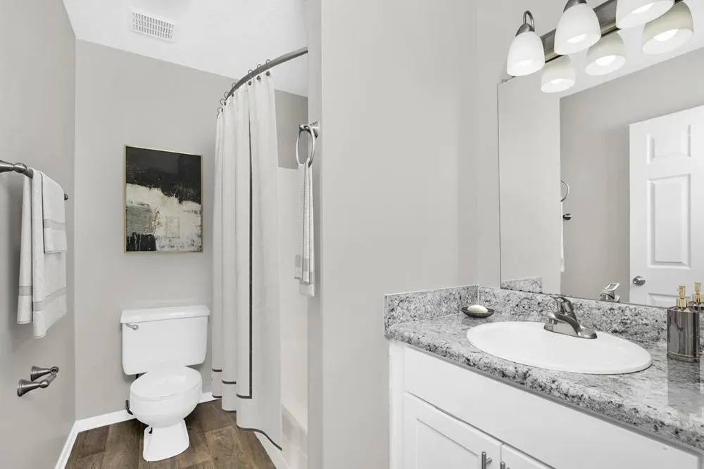 Apartment for rent at 404 Oxford St #CH1, Houston, TX 77007